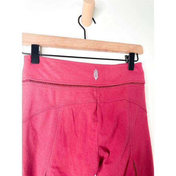 Free People Movement Scorpio Capri Leggings Burgundy Size XS - Picture 6 of 13